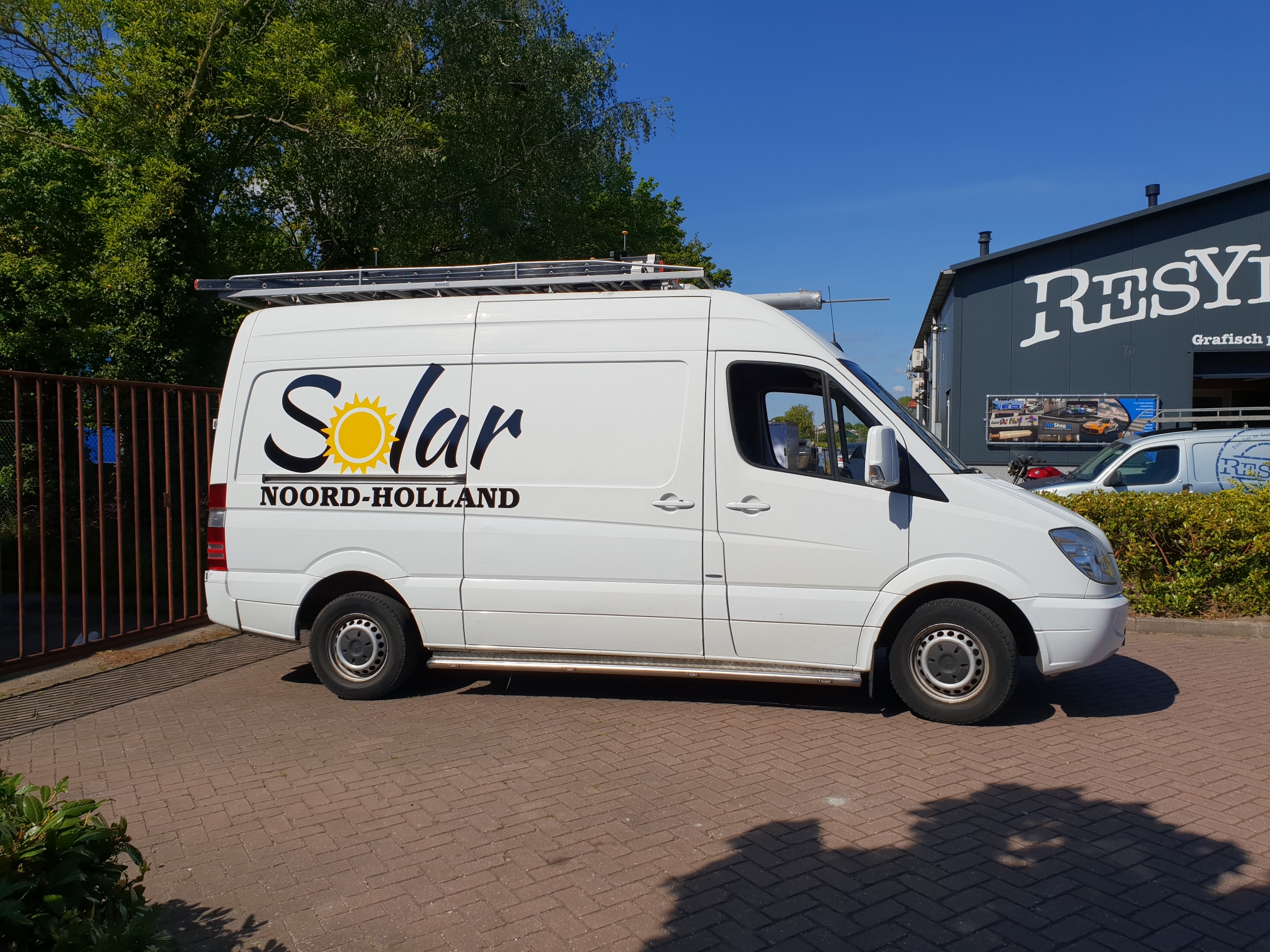 Busbelettering Solar NH